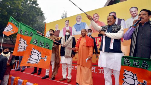 Yogi Adityanath flags off BJP campaigning chariots
